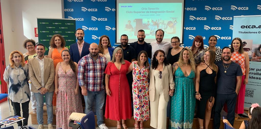 Después de 34 años en @fundacionesecca ¡me jubilo! Me llevo aprendizajes compartidos con toda la #Comunidad ECCA e #historias de superación regaladas @jesuitasesp @presican
¡Mil gracias por todo lo recibido!
¡Ha sido un honor!
Siempre a disposición de <a href="/eccaedu/">ecca.edu</a> <a href="/eccasocial/">Fundación ECCA Social</a>