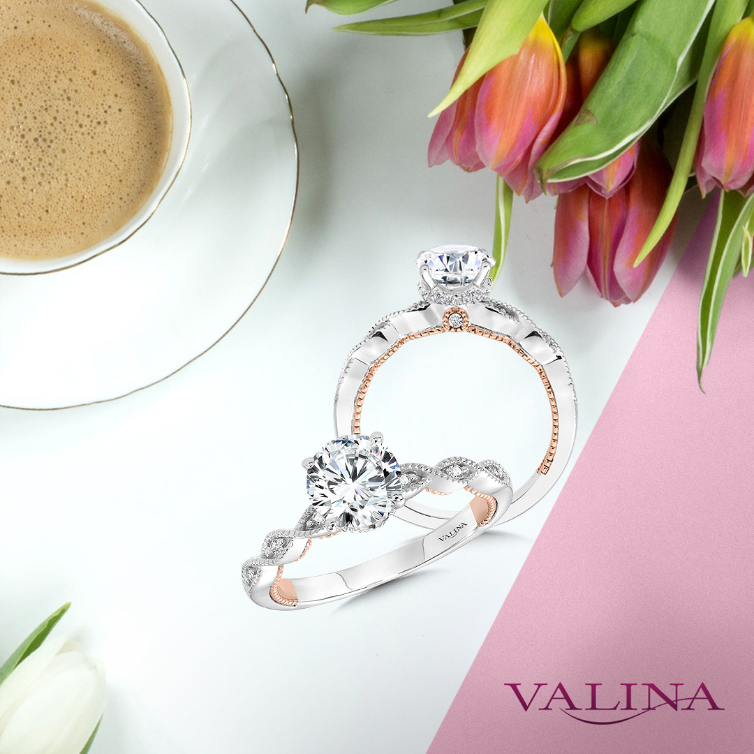 ValinaJewelry's tweet image. Do you love the captivating beauty of mixed metals? This exquisite combination creates a mesmerizing harmony, showcasing the perfect blend of romance and sophistication!

ecs.page.link/JrKdy

#roundbrilliantcut #rounddiamondring #roundcutdiamond #Valina #ValinaBridal