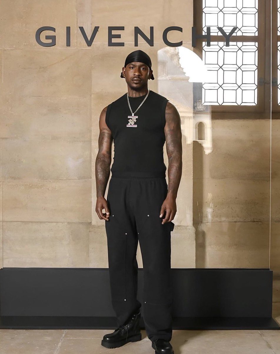 HardestFitPics's tweet photo. Skepta for Givenchy, 2023 https://t.co/tj4x9qeH6H