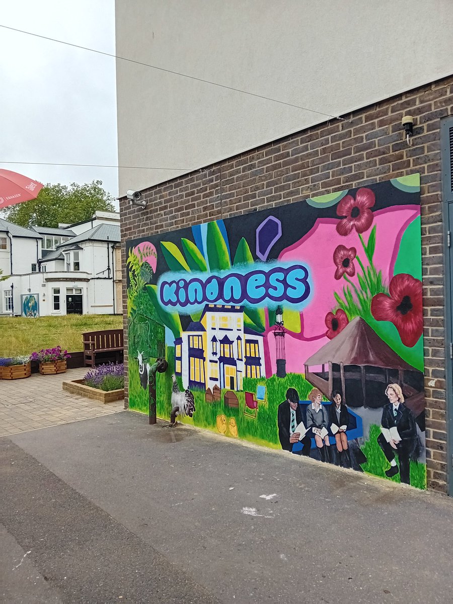 Art Holyport College on Twitter "The murals are completed. What a