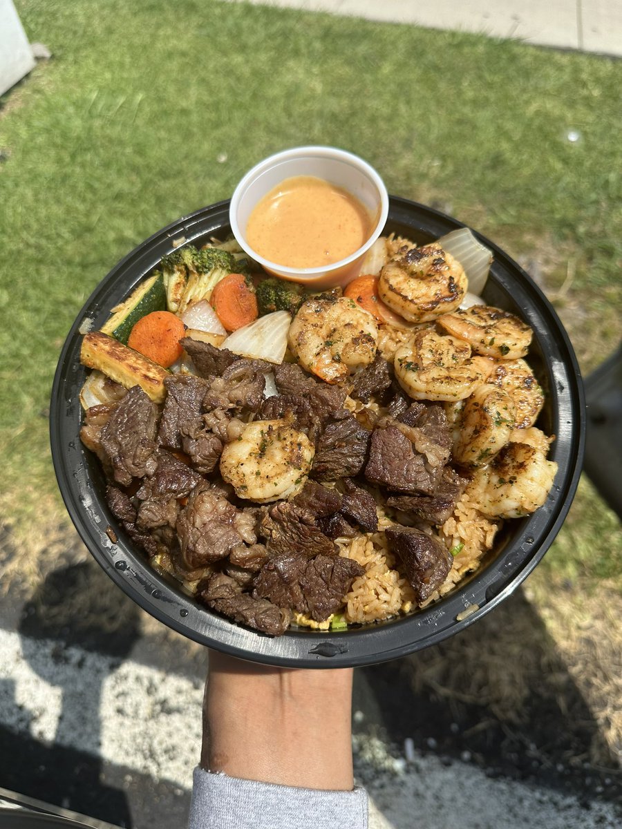 EricEatsHTX's tweet photo. Stick Talk Cajun Hibachi 
📍5819 Richmond Ave, Houston, Tx 
IG: StickTalkCajunHibachi 

“Double Up Combo” w/ Shrimp, Steak &amp; Spicy Yum Yum Sauce https://t.co/05zI0TFL4h