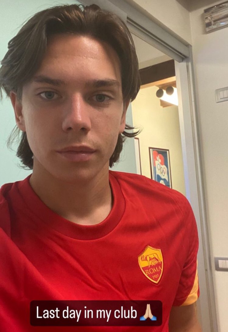 radio_romanista's tweet photo. “Last day in my club”
Ultimo giorno di contratto per Ante #Coric e William #Bianda!
#ASRoma https://t.co/WTjTMQpljf