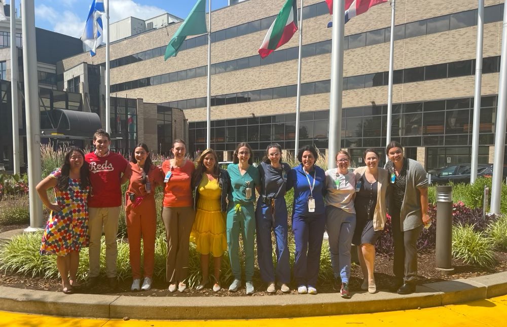STangGirdwood's tweet photo. Happy last day of #PrideMonth from the @CincyPHM Complex Care Inpatient Team!
It’s the @CincyPedsRes first #ThemeFriday! And we even got some Vitamin D therapy!
“Everybody say rainbow!”
❤️🧡💛💚💜💙🌈🌤️
#Pride2023 https://t.co/FfwEIJlNgp