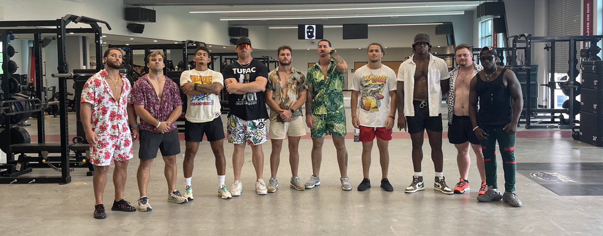 CoachJoeyG's tweet photo. End of summer phase 2 and onto phase 3, appreciate the dedication of the players and staff in attacking this summer! 
#football #tricountytakeover https://t.co/tpQzW7B2Se