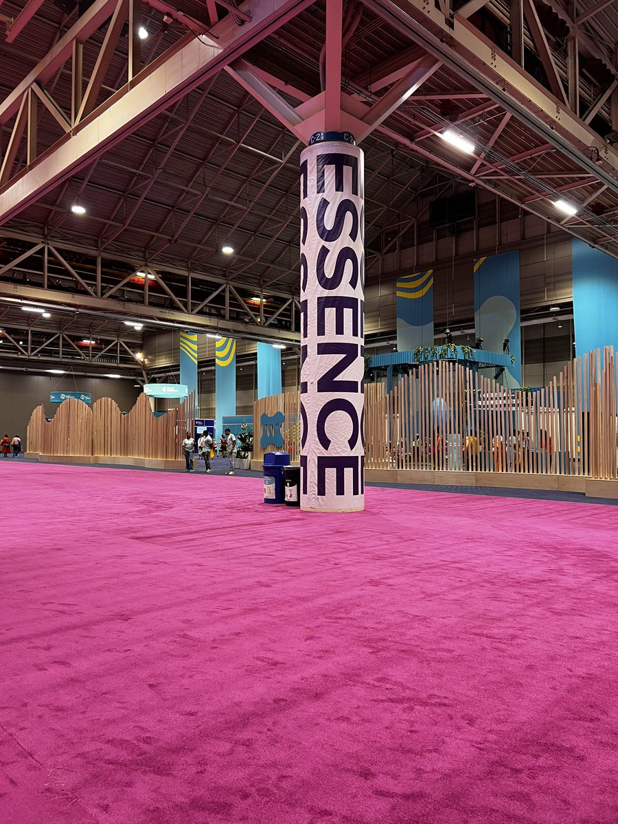 AngieWorldOrder's tweet photo. I’ve watched all my cousins work Essence Fest in some capacity for years since the first festival and now, it’s my turn to have credentials!
I’m so grateful for the work I get to do.
Can’t wait to share what I’ve been working on. 👩🏾💻✨🥹 #ProducingWithAngie https://t.co/0MyLm5FiWS