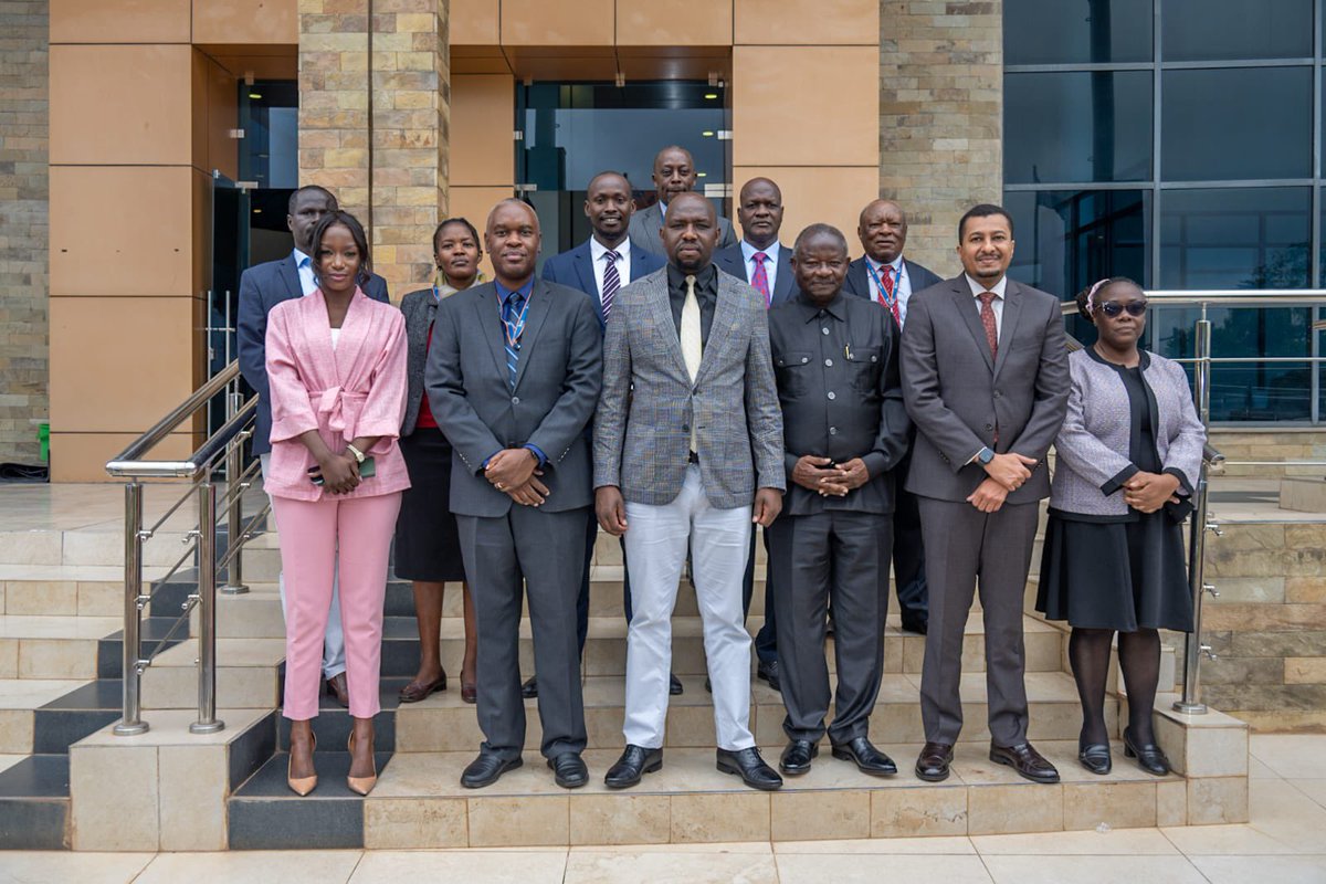 kipmurkomen's tweet photo. This morning I inaugurated the new Board of Management of the Kenya Civil Aviation Authority. I expect them to ensure our airspace is safe and our aviation sector remains competitive in the region. https://t.co/Fn1MqiaTD8
