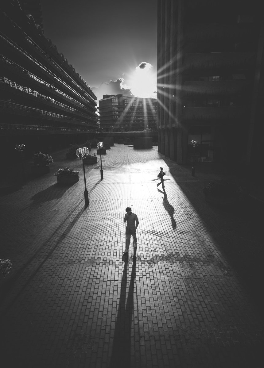 MGBatzee tweet media