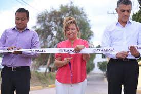ASarmientoRenR's tweet photo. naugura gobernadora de #Tlaxcala infraestructura urbana en la capital tlaxcalteca

#radioenredesPuebla https://t.co/IcT5LSTXPL