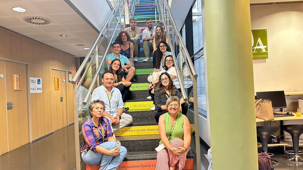 Merce_G's tweet photo. El grup de recerca @argeturv presenta les seves recerques al #Fiet2023 a la @UdAndorra #innovacio #cd #IA #ocode #fp #tecnologia https://t.co/jdlTJTXZom