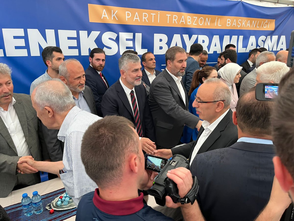 📍Trabzon İl Başkanlığı 

İl başkanlığımızın düzenlediği geleneksel bayramlaşma programında teşkilatımız ve hemşehrilerimizle buluşarak bayram sevincini birlikte yaşadık. Birlik ve beraberlik içinde nice bayramlara.