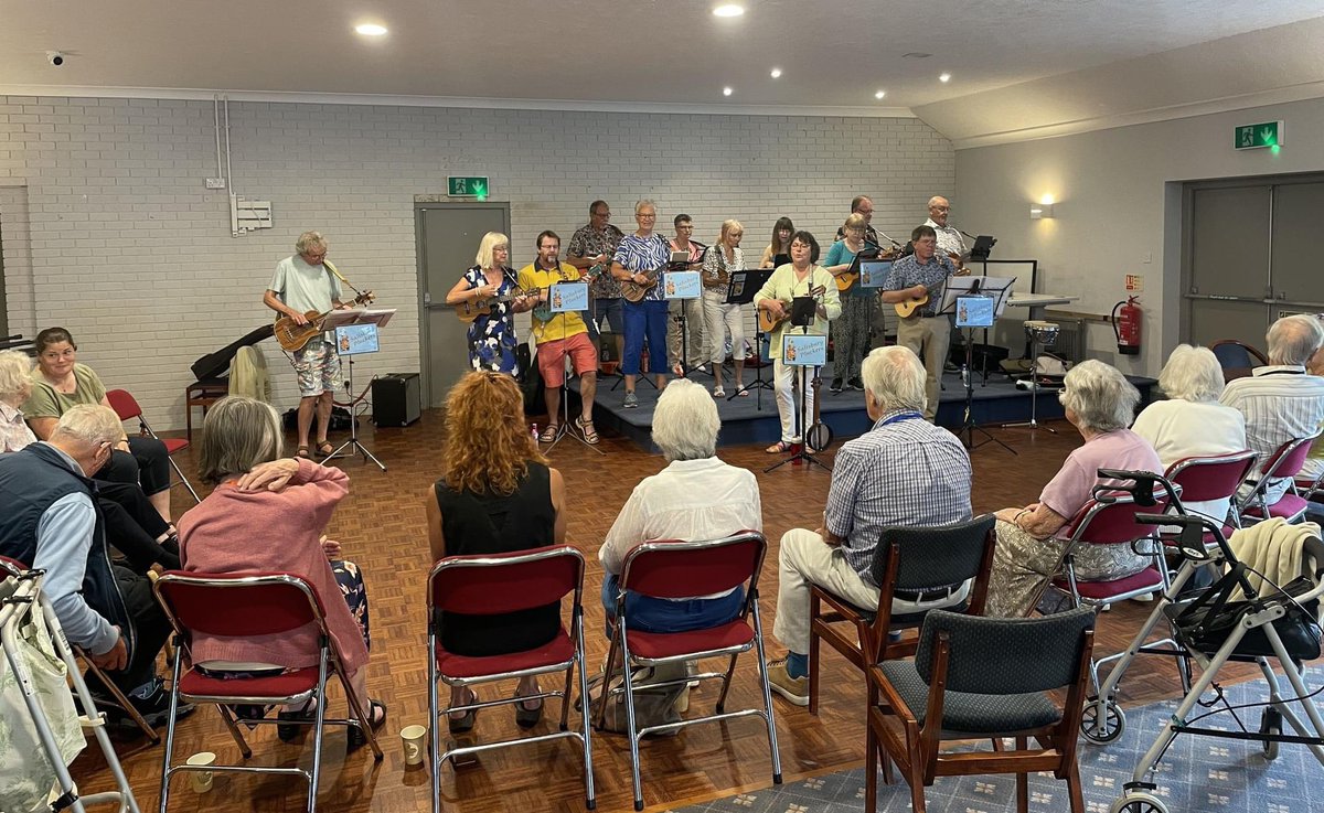 SalisburyPluckers tweet media