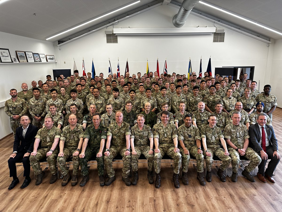 DefenceHQ's tweet photo. The Joint Expeditionary Force has successfully redeployed its headquarters from London to a remote location for the first time.

Approximately 150 personnel deployed with their equipment to Iceland, where they conducted planning and training.

Read more ➡️ https://t.co/jUm4BxGyBQ https://t.co/eUKGxysgCU