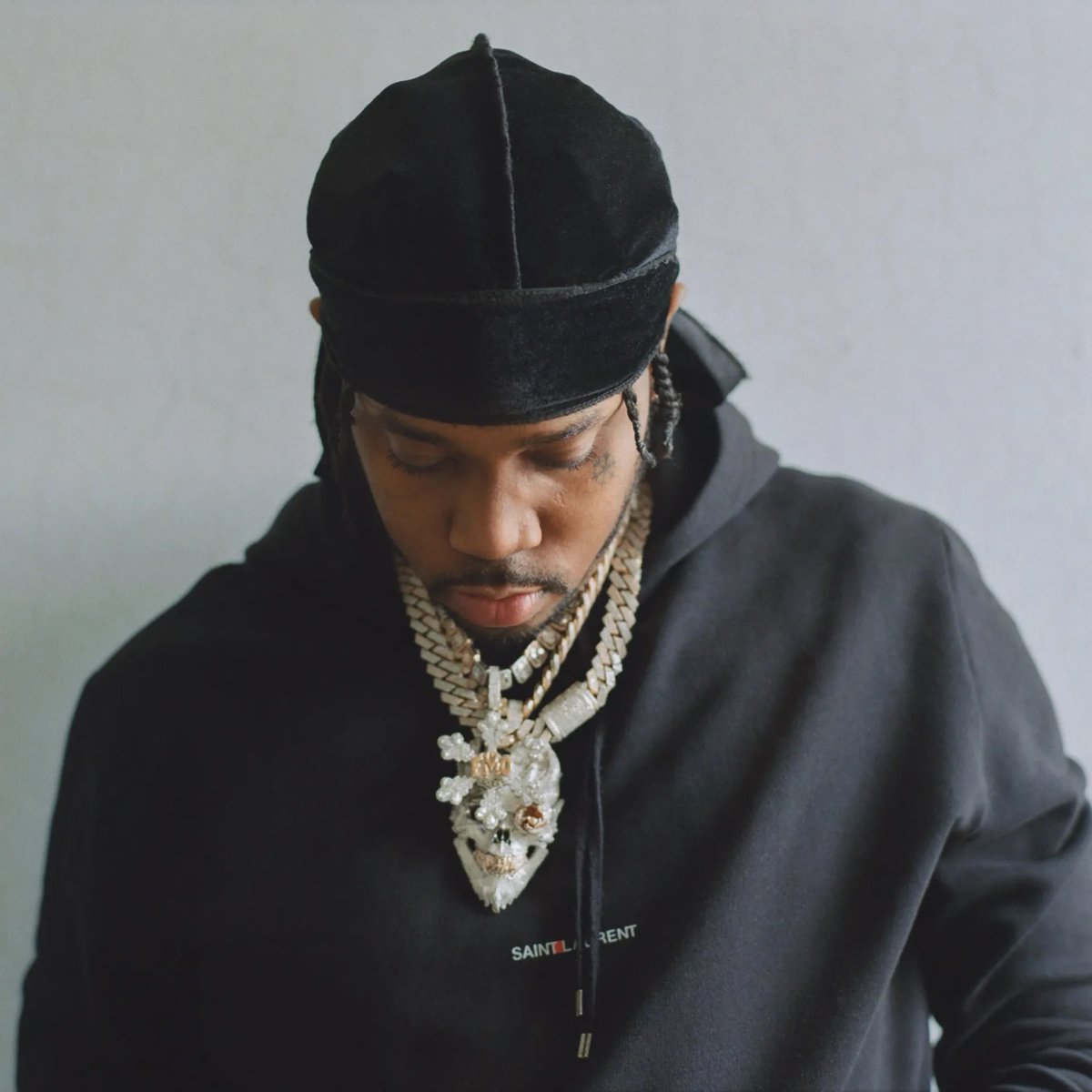 PRIMOGUERRIERI's tweet image. Fivio Foreign - One Night ( Official Video) youtu.be/tUOkIc6XcHU #𝒫ℴ𝓌ℯ𝓇𝒲𝒶𝓋ℯ!!!!!! #𝒩ℯ𝓌𝒲𝒶𝓋ℯℬ𝓇ℴℴ𝓀𝓁𝓎𝓃!!!!!! 🗽🏙️🇮🇹💯⌚️🔌🔫