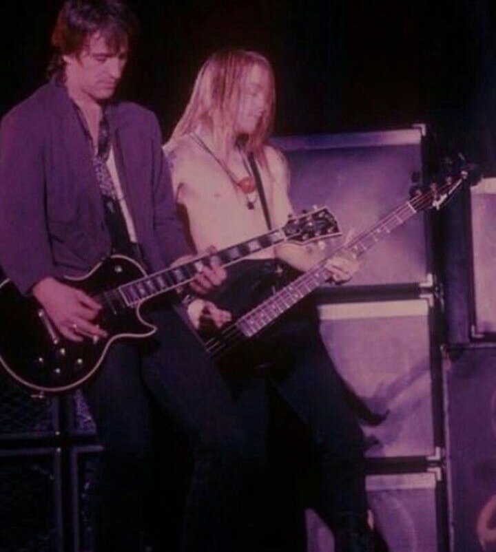 izzy stradlin and axl rose