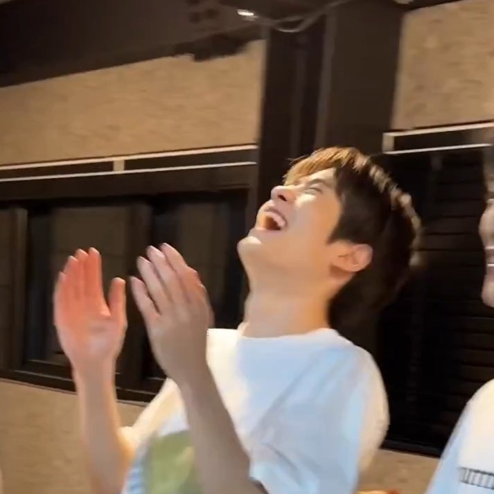 empathyoonoh's tweet photo. my source of happiness ♡ https://t.co/QlJUBbgjkr
