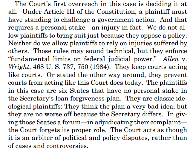 artemis_nieves's tweet photo. Kagan, in her dissent joined by SMS &amp; KBJ, succinctly explains why the Court shouldn't have even reached the merits of this lawsuit--the plaintiffs do not have standing.

/3 https://t.co/5Zq9UeKpSP