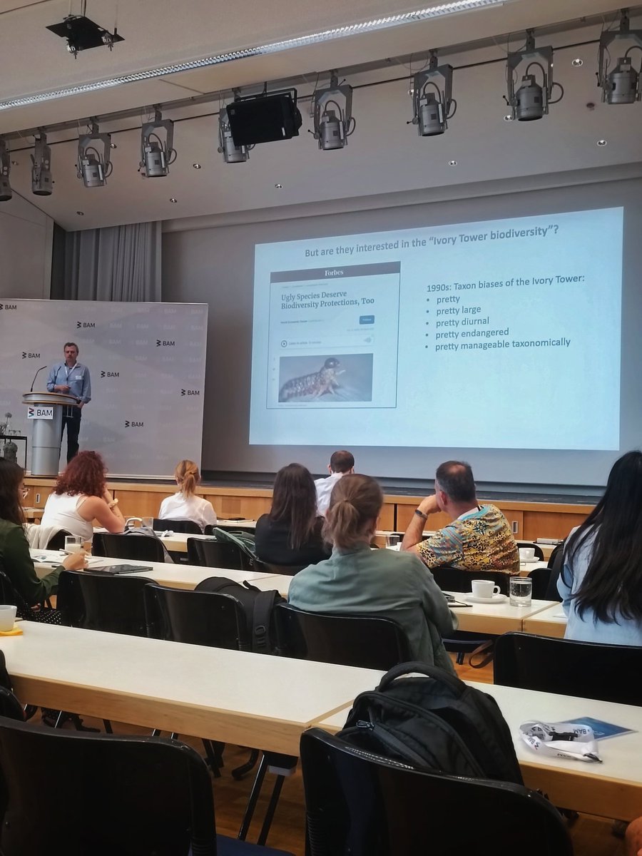 alice_petzold's tweet image. Thanks to #BeGenDiv for organising this very inspiring and informative workshop on ONT sequencing for #biodiversity applications today in Berlin! 🧬👩🔬🐸 #barcoding #ScherzLab