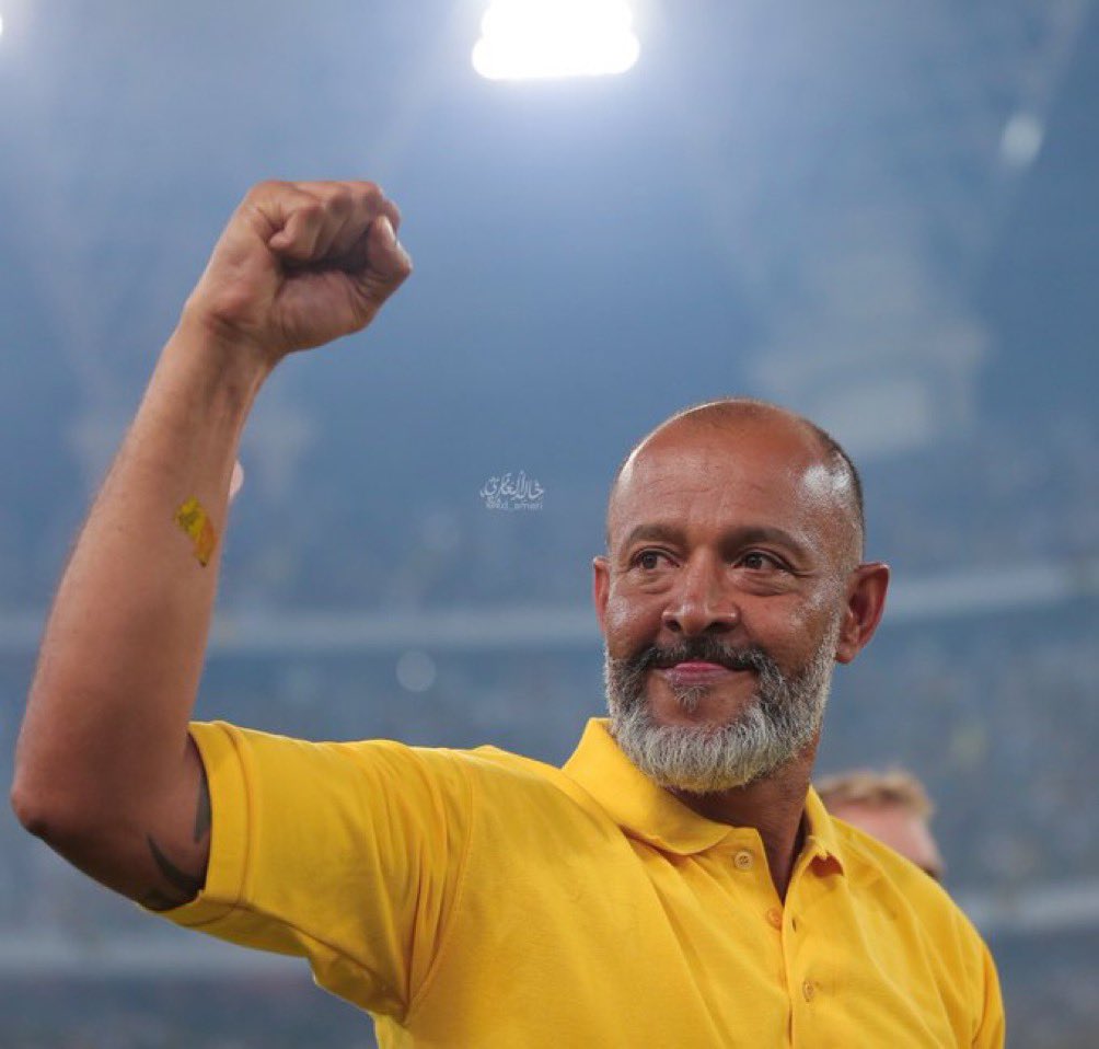 L__C77's tweet photo. اجانب نادي #الاتحاد الموسم المقبل إلى الان :

1- غروهي 
2- كانتي 
3- كورنادو
4- روما 
5- حمدالله 🙄
6- بنزيما 
• تبقى صفقتين ( جناح - محور )

 رأيكم ؟ https://t.co/Mtu2CBYrC0