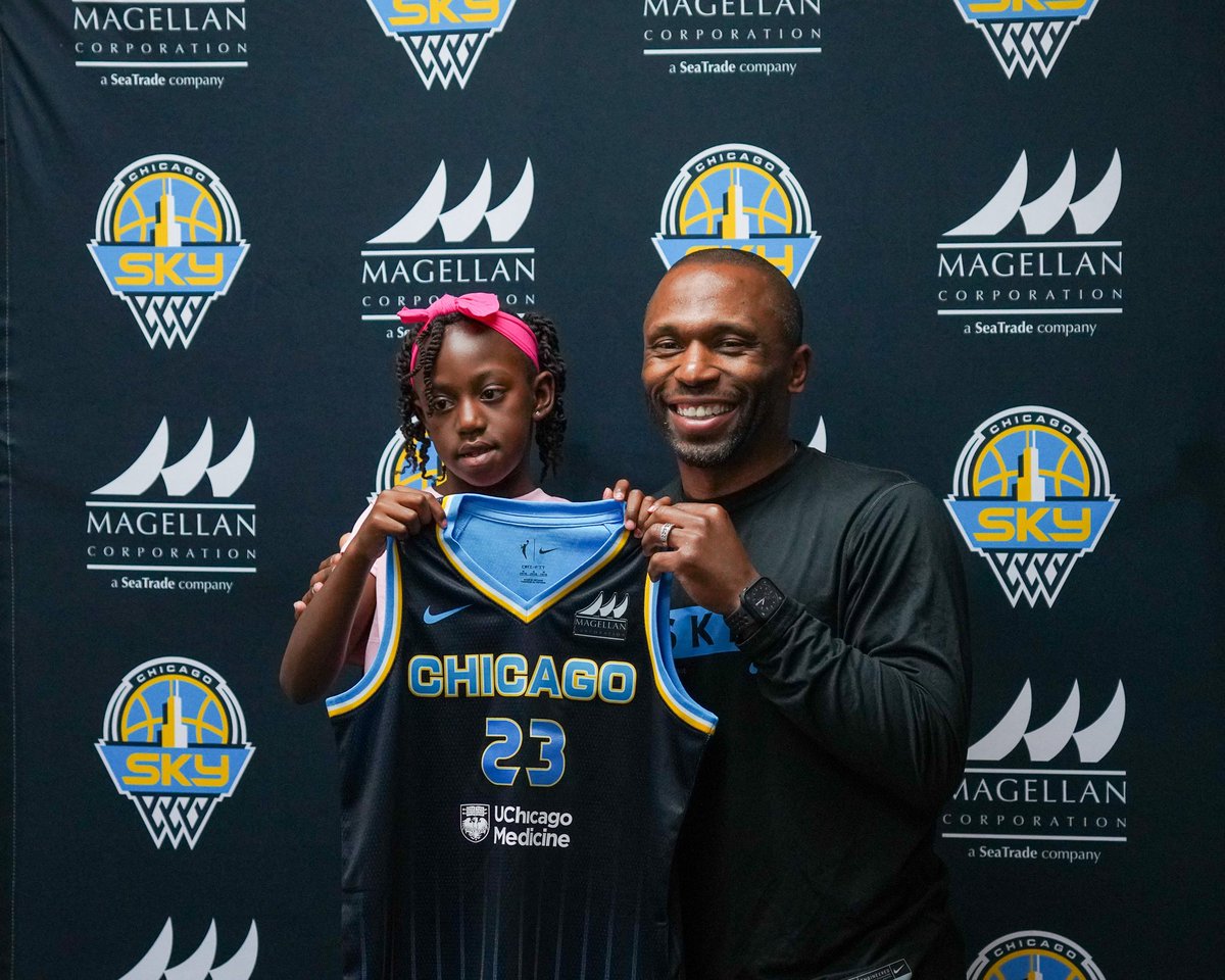 Chicago Sky tweet media