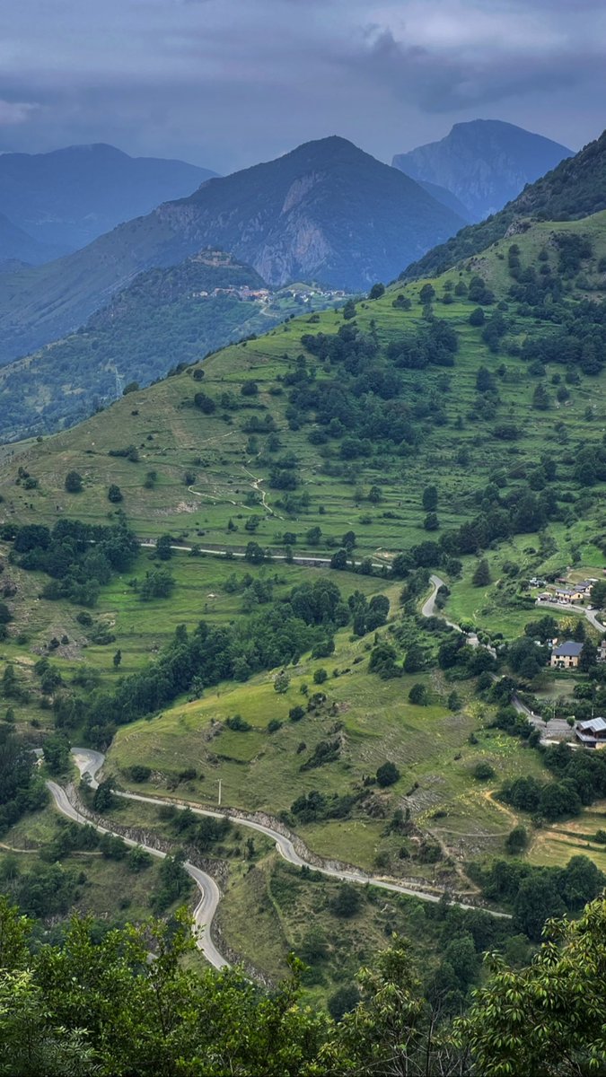BellaCycling's tweet photo. First update from me in a while. Our Raid Pyrenees has been immense. Yesterday was huge with the Route des Corniches giving us amazing scenery for two Cols before ascending Pailheres in a complete white out fog! Very eerie but great views right?! #Pyrenees #cycling #RaidPyrenees https://t.co/pEaTaDHlbb