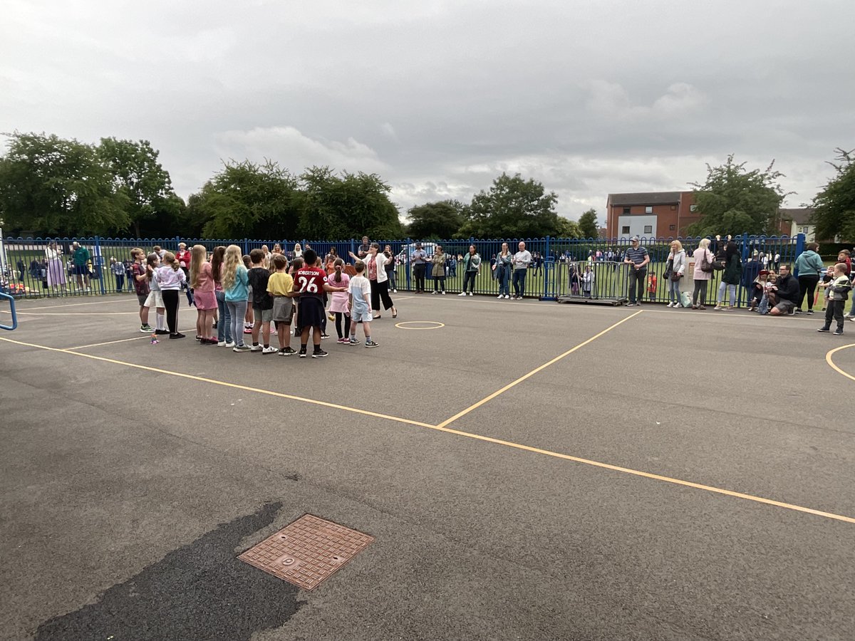 st_michaels_lic's tweet photo. Roll up, roll up…summer fayre in progress! #itsnotraining @the_atlp https://t.co/CvDnr72o4b
