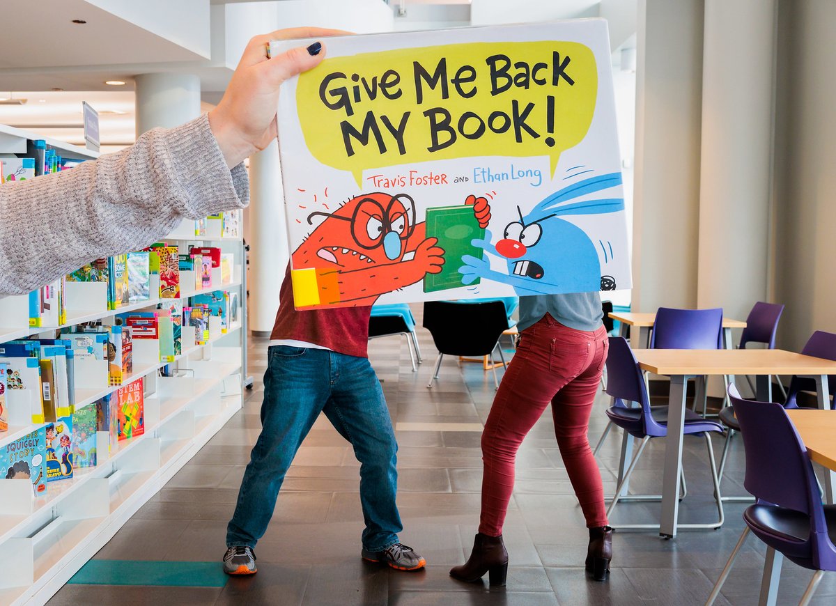 All's fair in love and books 🤼
📗: Give Me Back My Book! by Travis Foster and Ethan Long. Red and Bloo explore the ways a book is made and accidentally build a friendship too!