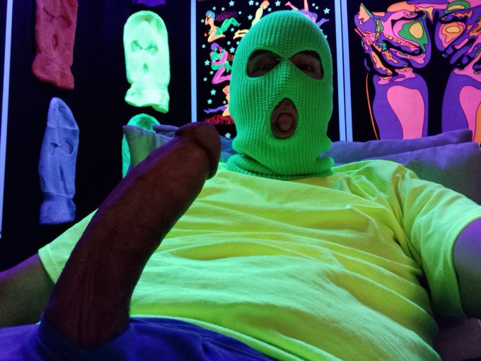 @OnlyFansHero Mask Off at 1000 OF Subs!  https://t.co/4y1XMo9j2q https://t.co/AB9QBgOokK<a class="tags" href="/tag/onlyfanshero">@onlyfanshero</a><a href="/tag/of"class="tags"><span>#of</span></a><a href="/tag/ph"class="tags"><span>#ph</span></a><a href="/tag/onlyfans"class="tags"><span>#onlyfans</span></a><a href="/tag/onlyfansmodel"class="tags"><span>#onlyfansmodel</span></a>