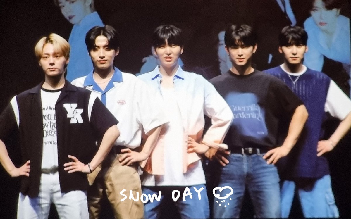 230630 사운드웨이브 팬사인회 프리뷰

☁🌎

#원어스 #ONEUS