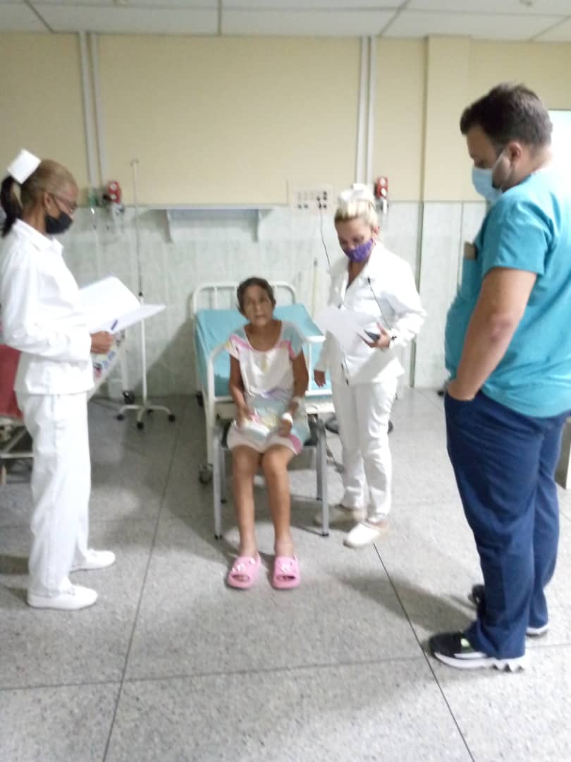 Cada colaborador desde su puesto de trabajo da lo mejor de sí para salvaguardar la salud del pueblo venezolano.

#CubaPorLaVida 🤎 
 #CubaCoopera🤎
<a href="/cubacooperaven/">Brigada Médica Cubana en Venezuela</a>🤎
 <a href="/MINSAPCuba/">Ministerio de Salud Pública de Cuba</a>🤎
 <a href="/japortalmiranda/">José Angel Portal Miranda</a>🤎