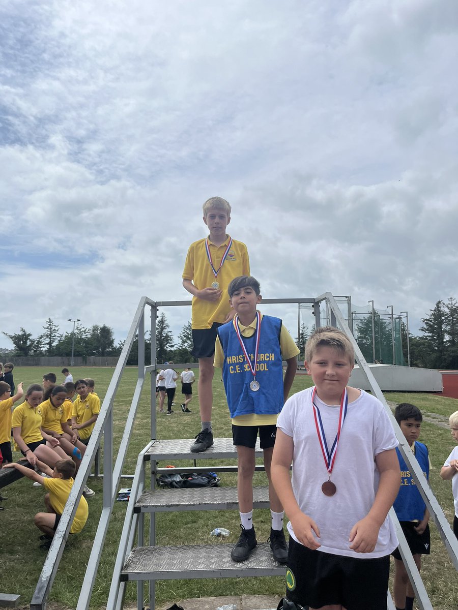 <a href="/PrimaryTwnsport/">Hastings Primary Town Sports</a> <a href="/DaviesSandownPE/">Mr Davies</a> <a href="/guestlingschool/">Guestling School</a> <a href="/orevpa/">Ore Village Primary Academy</a> <a href="/macca2907/">Steve McGowan</a> <a href="/DCAT211/">DCAT</a> <a href="/Stlenssport/">StLensSport</a>