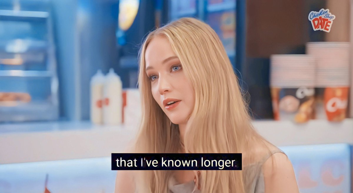 about_jlaw's tweet photo. ⚝ ── Jennifer for #chickenshopdate 🥰🍗 https://t.co/FxukfxP3EV