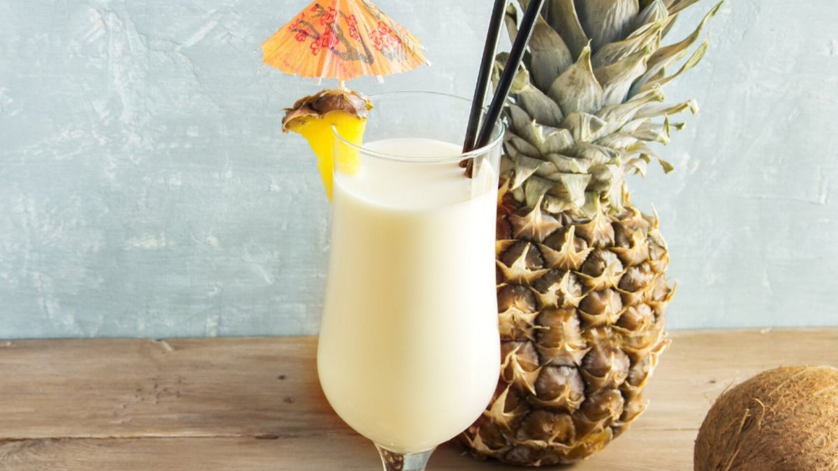 Visit @thecraftycask's recipe for a pina colada in honor of #NationalPinaColadaDay! Join Crafty Cask's SipScout subscription, which sends out a rotating selection of craft #alcohol tastings or mixology kits every month, to hone your #mixology talents.