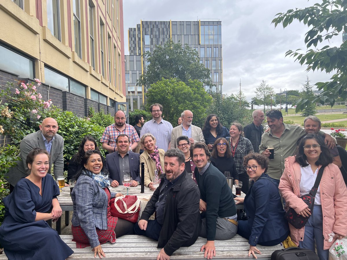 Theresa Lynch tweet media