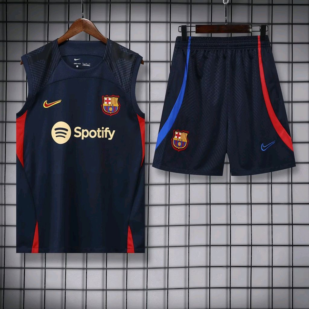 Dê uma olhada em camisa de time Camisa 22/23 Futebol , Barcelona Sweetsuit Blue Vest 2RIQ por R$59,99 - R$139,00. Compre na Shopee agora! shope.ee/5zxRg9Au7o?sha…