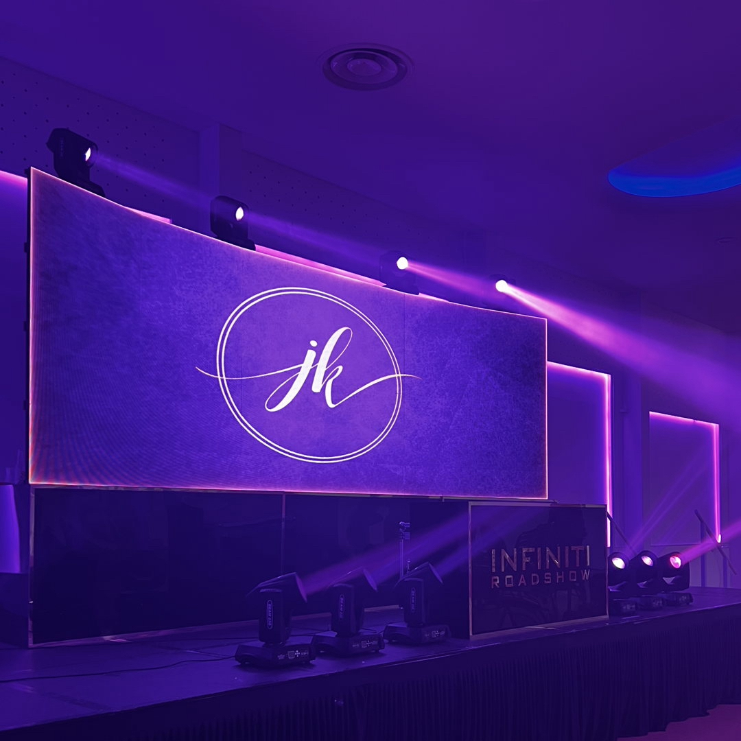 infinitidjs's tweet photo. Curve screen available for your next event. 

#curvescreen #dj #wedding #partydj #ledscreens https://t.co/MBa6OBIb3i