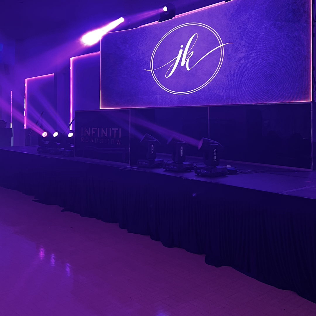 infinitidjs's tweet photo. Curve screen available for your next event. 

#curvescreen #dj #wedding #partydj #ledscreens https://t.co/MBa6OBIb3i