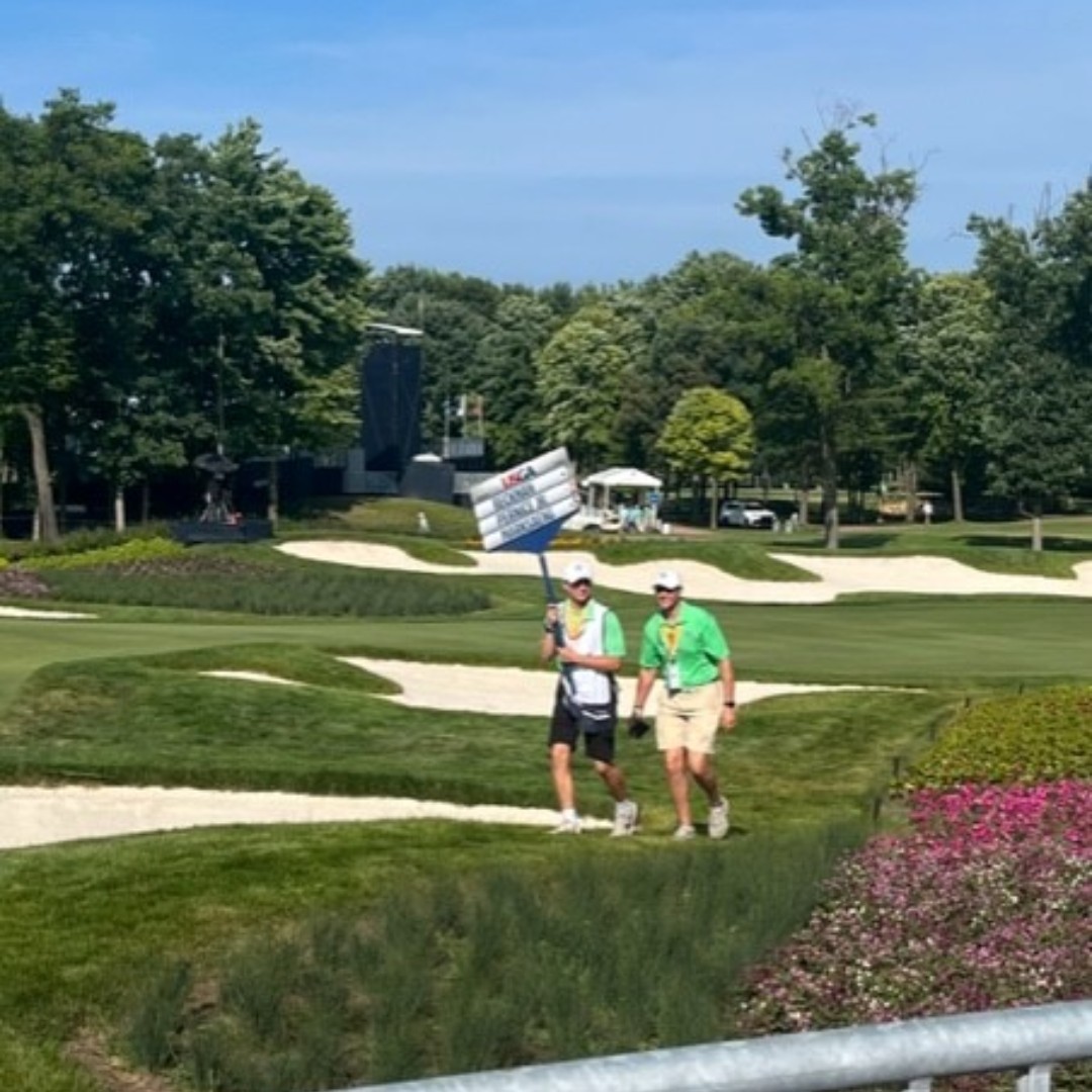 ABRjobs's tweet photo. Our Senior Recruiter, Nyra Lind, had a blast volunteering with the @CFCWI at the US Senior Open at @SentryWorld. Best of luck to all the golfers this weekend! #USSeniorOpen #stevenspointwi #sentryworld #communityinvolvement #workingforABR https://t.co/pQFONGOraL