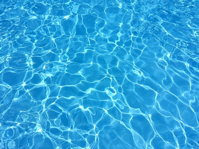 CentrePeopleJob's tweet photo. ☀🌊June 2023 is poised to be the hottest June on record in the United Kingdom, provisional figures show.
2023年は英国で記録的に暑い6月になりそうです。

また、非常に乾燥していて、ケント州のManstonでは33日間連続で降雨がなかったとのことです。

https://t.co/jjELtj0DO7 https://t.co/X1ZusBlXXm