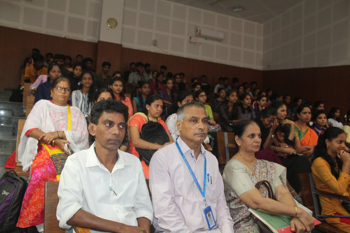 MYBharatkarwar's tweet photo. District Yuva Ustav 2023 graced by @MankalSVaidya @Ganpatiulvekar @ZPUttaraKannada @spkarwar @Gajanannayak @Nyksindia @nykskarnataka @dcuttarakannada @Anurag_Office @meetarajiv @NITKM2021 @NisithPramanik  @prakashvaidya65 @g20org  @YASMinistry 
#YuvaUstav2023
#PanchPran 
#YOUTH https://t.co/5UluUn8axu