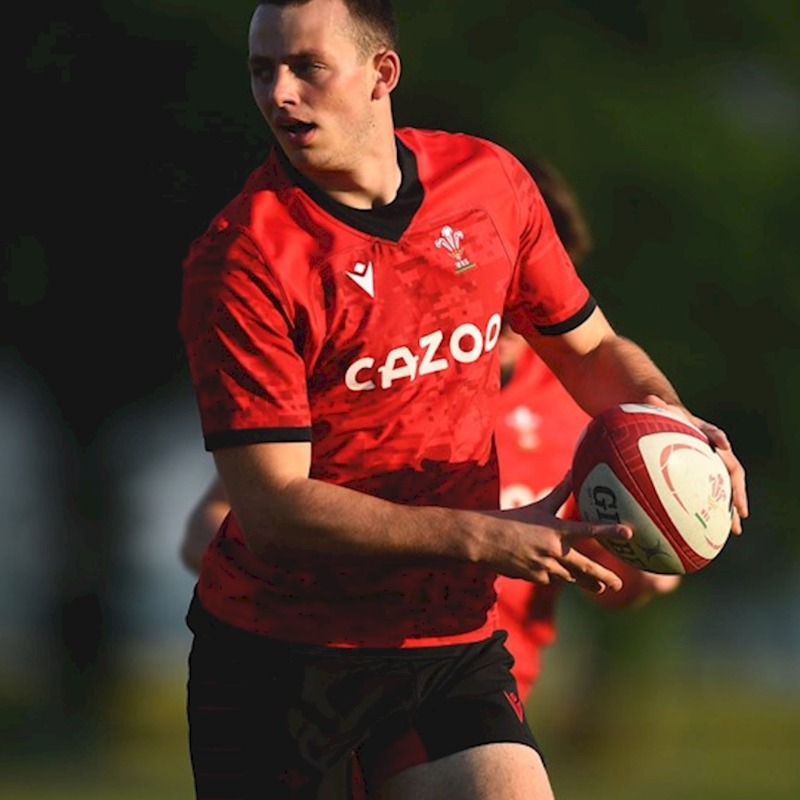 BathRugby's tweet photo. A try from Bath Rugby's @louiehennessey1 secured a win for Wales U20 over Japan in the World Rugby U20 Championship!

Watch the game back and find out how Louie contributed to Wales' win 👇