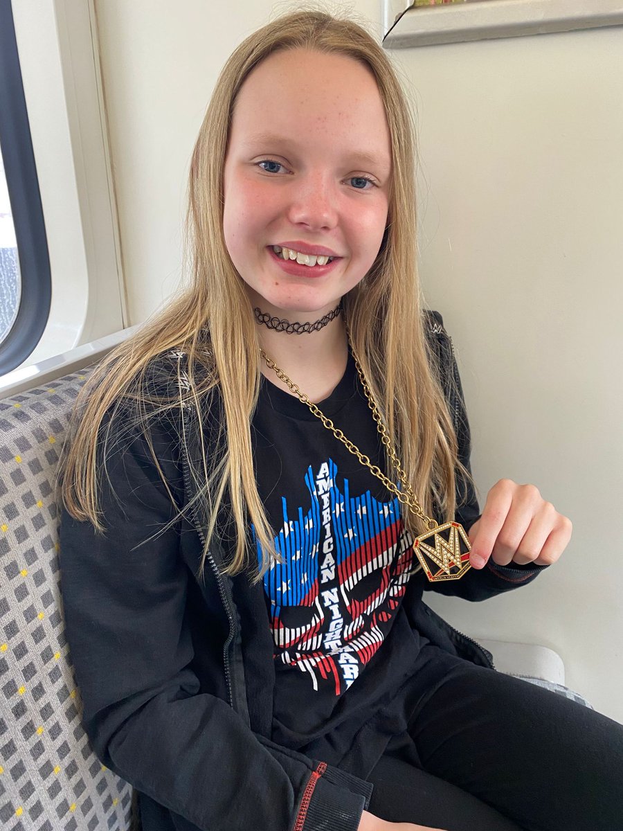 darklord1989's tweet photo. @RheaRipley_WWE you made her night already https://t.co/CnpDRKwb78