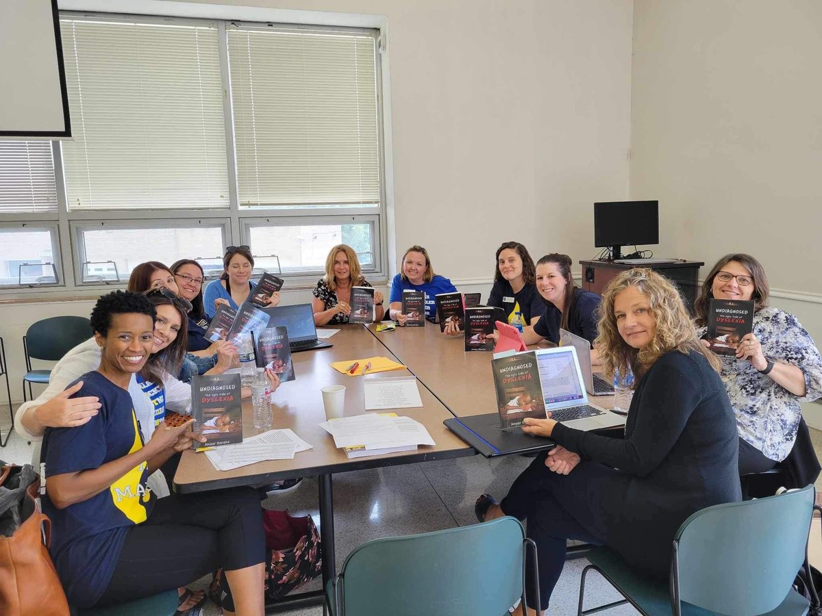 Tiff_Seaman's tweet photo. This week is summer institute at MSJ. 60 doctoral students, &amp; 10+ faculty dedicated to the literacy equity. This year we read/discussed Undiagnosed by Ameer Baraka. It reminded us of our important work. @cbsmiller @StephenASmith @MountStJosephU @ameerbaraka 
@AMEERBARAKA https://t.co/DVuIo9CWvX