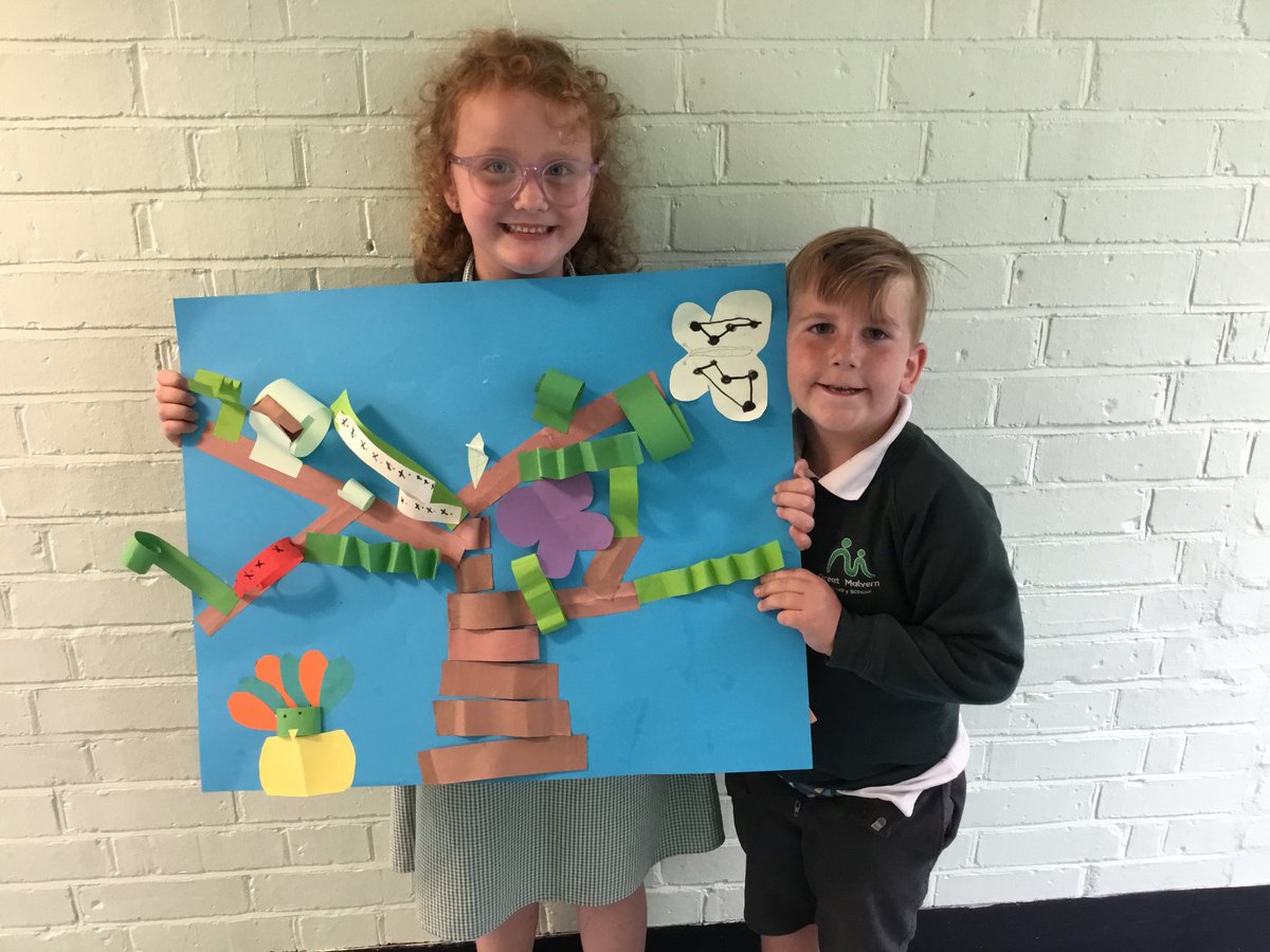 G_M_P_SClass1GC's tweet photo. We loved working together to create our own Tree of Life sculptures using the paper folding skills we have been practising . @G_M_P_S https://t.co/zhhpOBjDV3