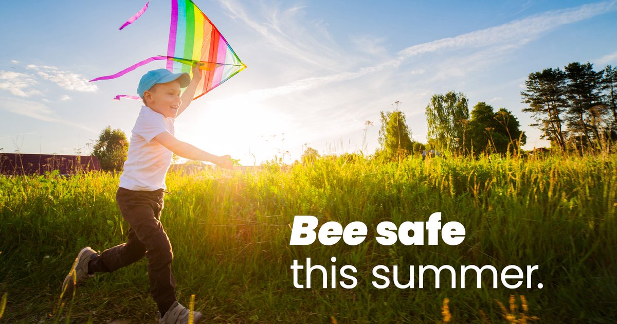 beeawareallergy's tweet photo. Every year, bee sting allergic reactions cause 220,000 ER trips. If you've experienced concerning symptoms after a sting, talk to a local allergist about allergy testing.

Find an allergist here: https://t.co/Yu1AltgQ66

#BeeSafe #BeeStingAllergy #VenomImmunotherapy https://t.co/yqdZrtyvSm