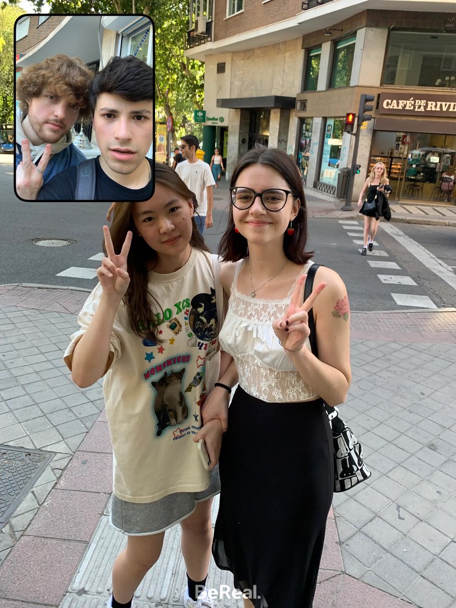 cocomoxoo's tweet photo. YOOO LOOK 
#GEORGE
#DREAM https://t.co/fJMgVehBNA