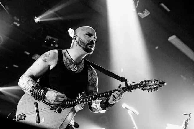 "Via Antika", le spectacle de <a href="/LucArbogast/">-LUC ARBOGAST-🌍</a> pour célébrer le 600e anniversaire de la bataille de Cravant, samedi 1er juillet
#musique #Yonne #histoire 
>>lyonne.fr/deux-rivieres-…