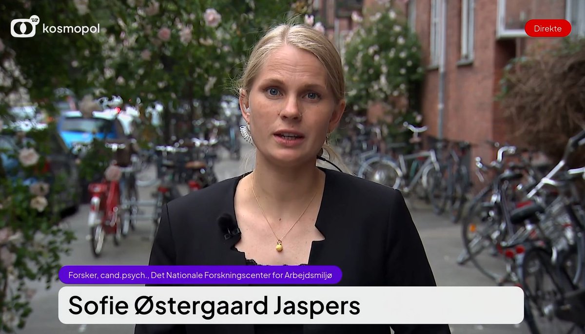Det Nationale Forskningscenter for Arbejdsmiljø (@nfanyheder) on Twitter photo - Medarbejdere, der er udsat for vold og trusler i arbejder, har øget risiko for angst, depression og PTSD. Derfor skal der forebygges på arbejdspladsen.
Sådan lød det torsdag fra forsker Sofie Jaspers, da hun blev interviewet i <a href="/tv2kosmopol/">TV 2 Kosmopol</a>
#arbejde
shorturl.at/lnSZ3 - Medarbejdere, der er udsat for vold og trusler i arbejder, har øget risiko for angst, depression og PTSD. Derfor skal der forebygges på arbejdspladsen.
Sådan lød det torsdag fra forsker Sofie Jaspers, da hun blev interviewet i <a href="/tv2kosmopol/">TV 2 Kosmopol</a>
#arbejde
shorturl.at/lnSZ3