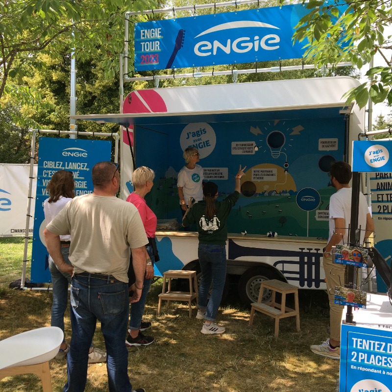 ENGIE Particuliers (@engiepartfr) on Twitter photo Heureux d’être à nouveau partenaire du <a href="/MainSquareFest/">Main Square Festival</a> en tant que fournisseur officiel d’#électricité verte, engagé pour réduire l’empreinte #carbone du festival.
🎯RDV du 30 juin au 2 juillet sur notre stand ! Visez l'#énergie verte avec ENGIE !
#JAgisAvecENGIE Heureux d’être à nouveau partenaire du <a href="/MainSquareFest/">Main Square Festival</a> en tant que fournisseur officiel d’#électricité verte, engagé pour réduire l’empreinte #carbone du festival.
🎯RDV du 30 juin au 2 juillet sur notre stand ! Visez l'#énergie verte avec ENGIE !
#JAgisAvecENGIE