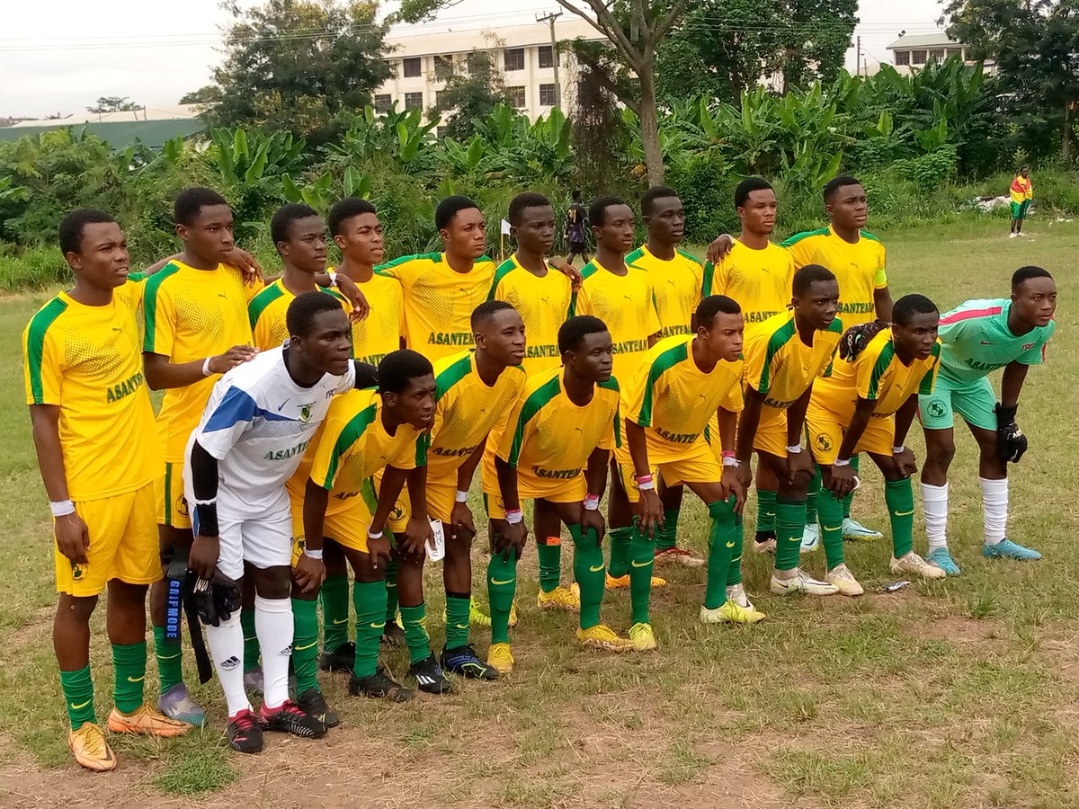 MrTawfiqgonja_'s tweet photo. THE INTER-SCHOOLS SOCCER GAMES [MILO] QUALIFIERS  DAY 2
Qualified Schools for R32: 

• Asanteman 
• OWASS 
• OKESS 
• Bodomase 
• T.I Amass, Ksi
• Komfo Anokye
• Dwamena Akenten
• Pending 

#interschoolssports #interschoolsgames #MiloGames #SilverSports #MrGonjaWrites ✍🏼 https://t.co/ohGIZt0WKL