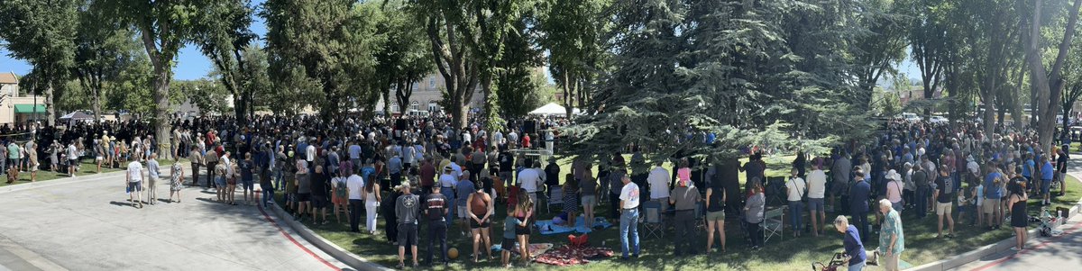 Incredible crowd in Prescott to honor the Yarnell 19, and remember them 10 years after they were killed fighting a wildfire.